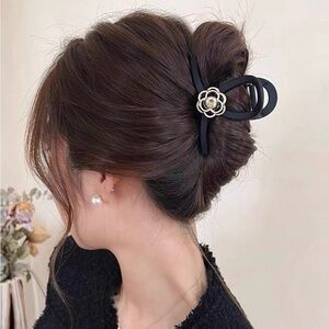 Black Flower Hair Clip